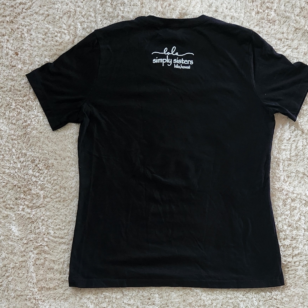 Black Hula Graphic T-Shirt - Picture 2 of 8